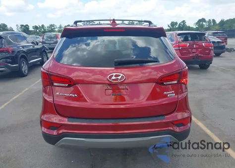 2017 Hyundai Santa Fe Sport 2.4L z USA, uszkodzony, nr VIN 5XYZUDLB3HG385074